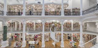 Cărtureşti Carusel, Bucharest, Romania. - European and International  Booksellers Federation | Facebook